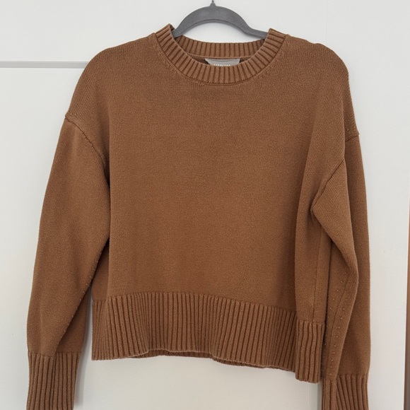 Everlane Medium Cozy Brown Carmel Women's Sweater - Picture 1 of 3